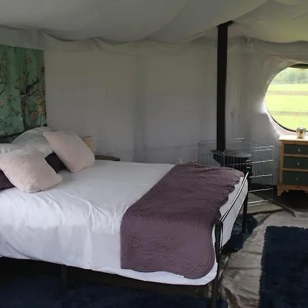 Mousley House Farm Campsite And Glamping Warwick  Exterior photo