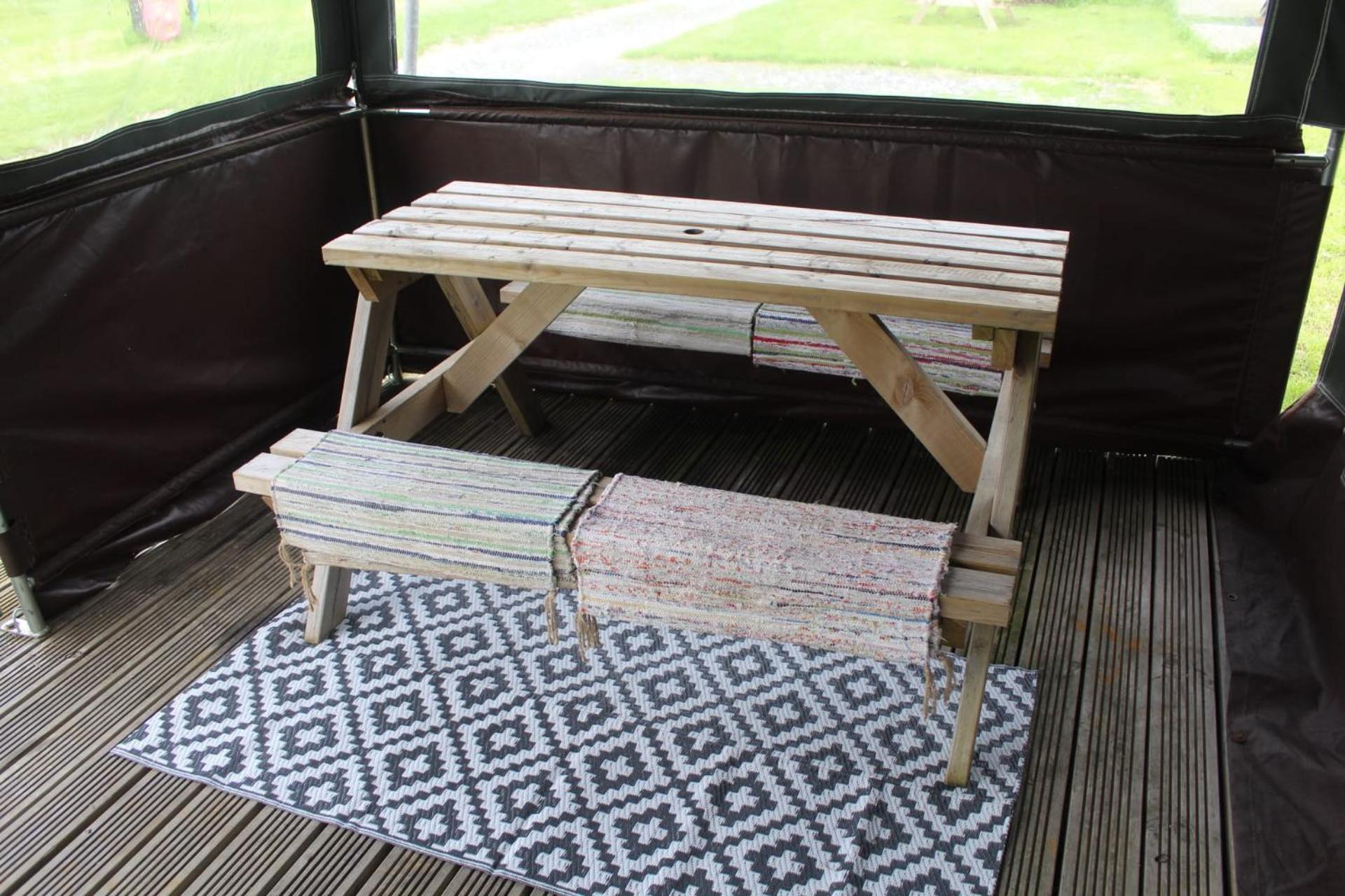 Camping Mousley House Farm And Glamping