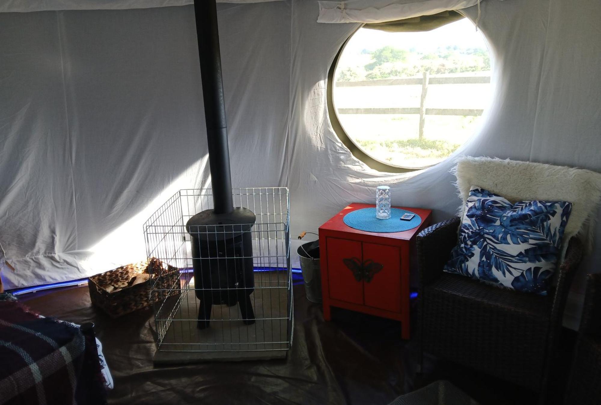 Mousley House Farm And Glamping Camping