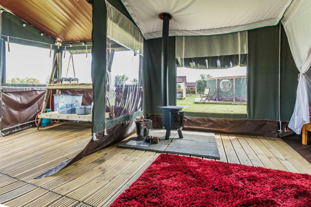 Mousley House Farm And Glamping